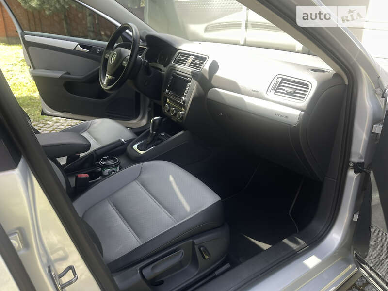 Volkswagen Jetta 2012