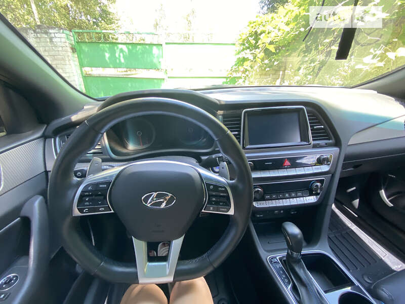 Hyundai-10