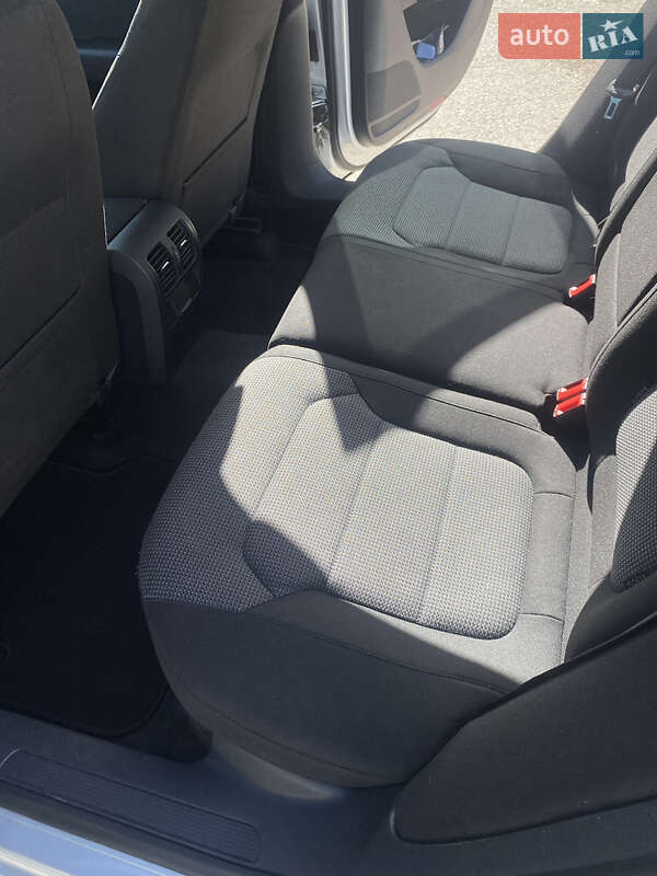 Volkswagen Passat 2012