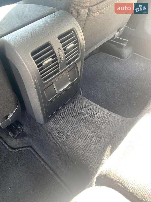 Volkswagen Passat 2012