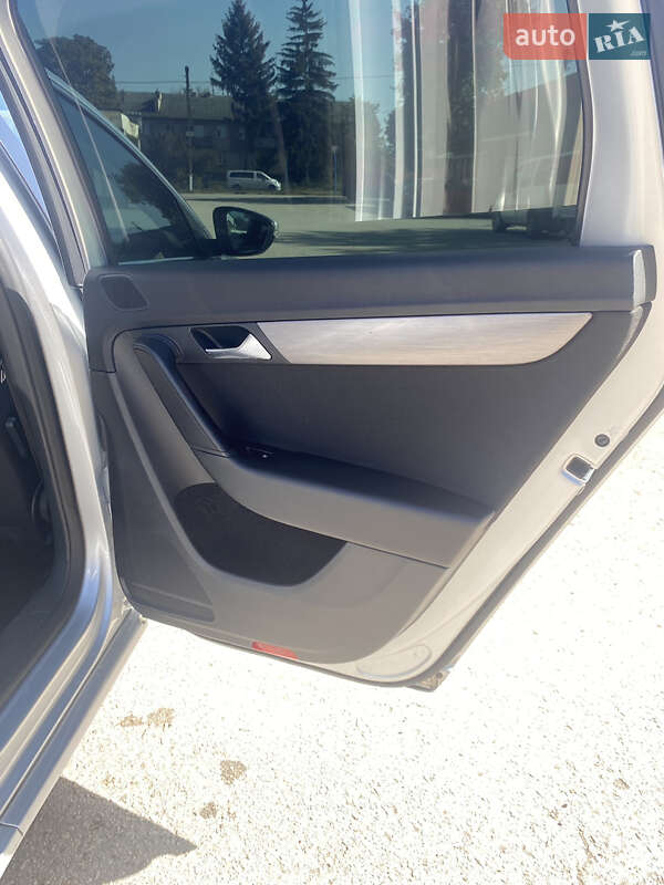 Volkswagen Passat 2012