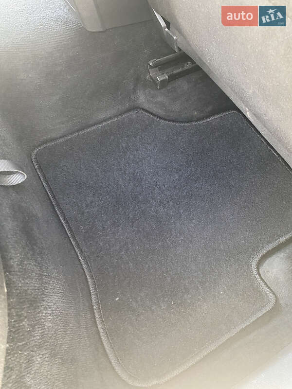 Volkswagen Passat 2012