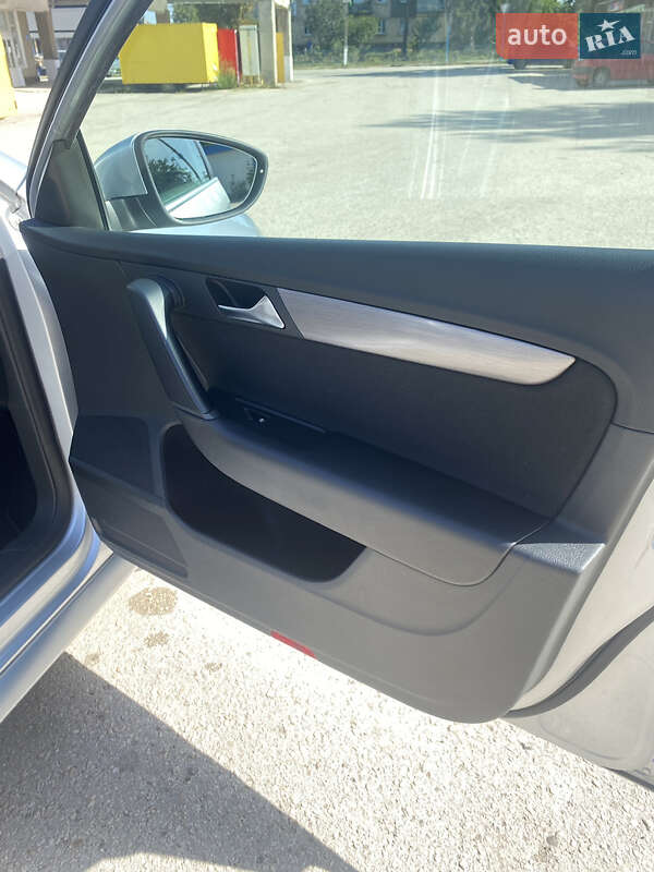 Volkswagen Passat 2012