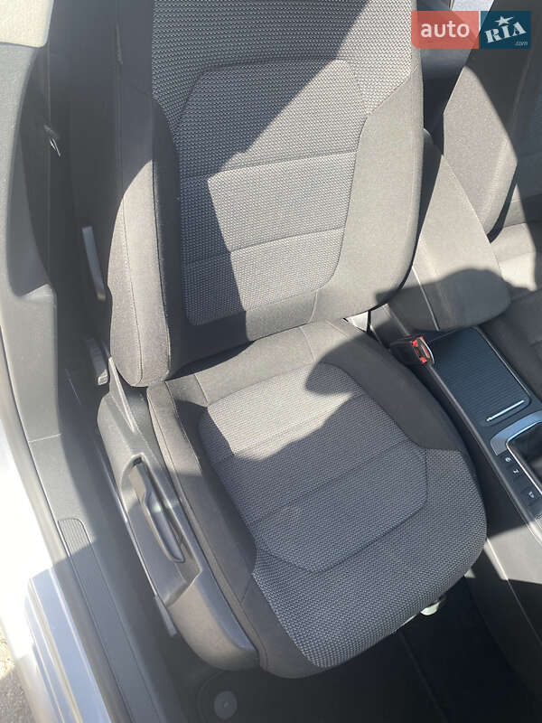 Volkswagen Passat 2012