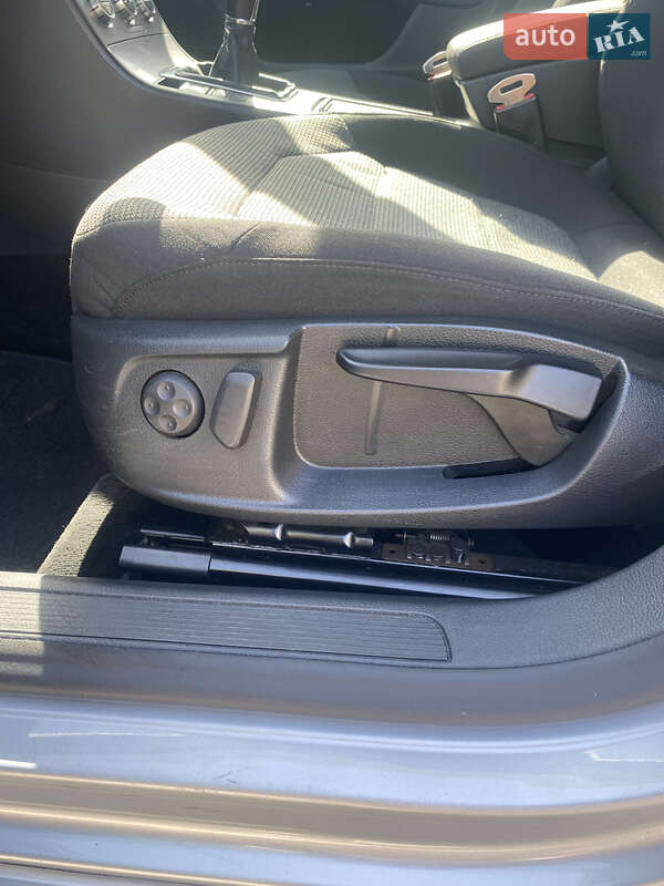 Volkswagen Passat 2012