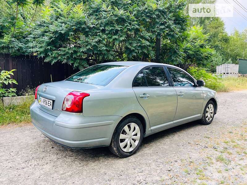 Toyota Avensis 2008