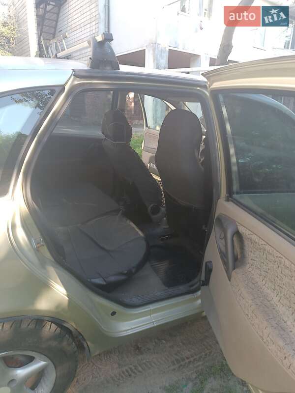 ВАЗ / Lada 1119 Калина 2007