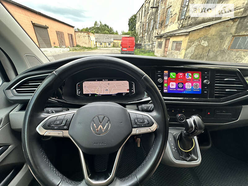 Volkswagen Caravelle 2021