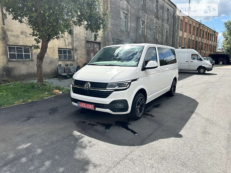 Volkswagen Caravelle 2021