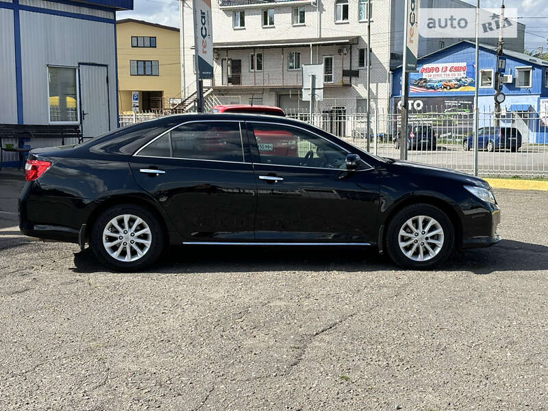 Toyota Camry 2011