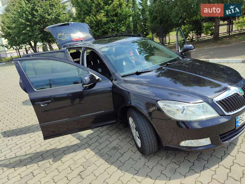 Skoda-89