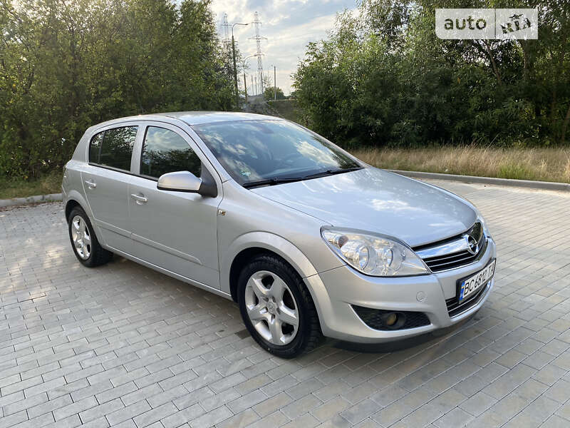 Opel Astra 2007