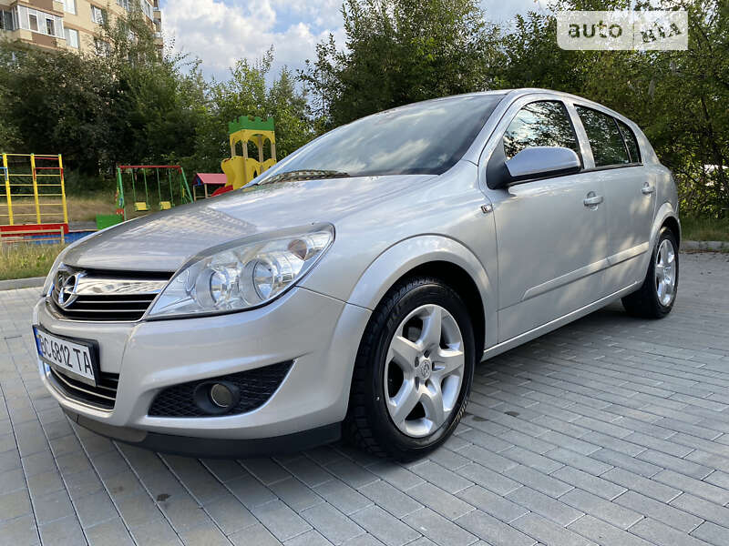 Opel Astra 2007