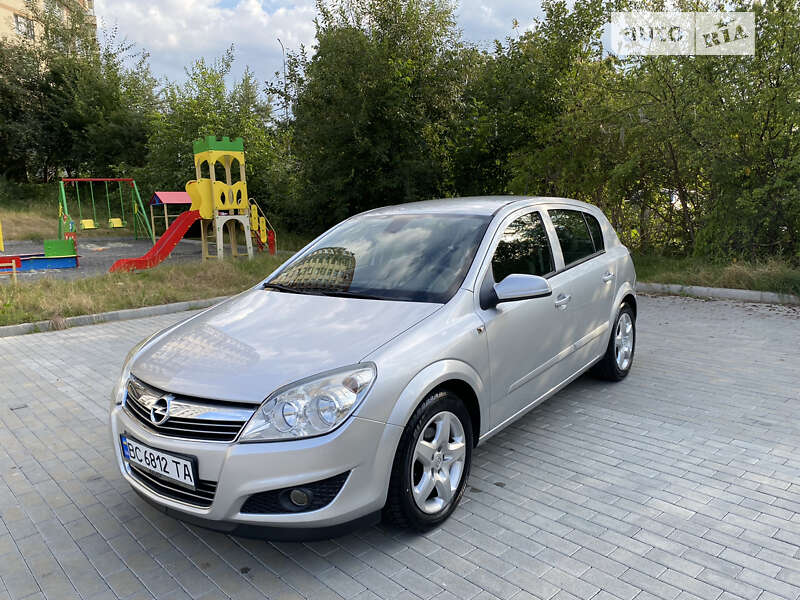 Opel Astra 2007
