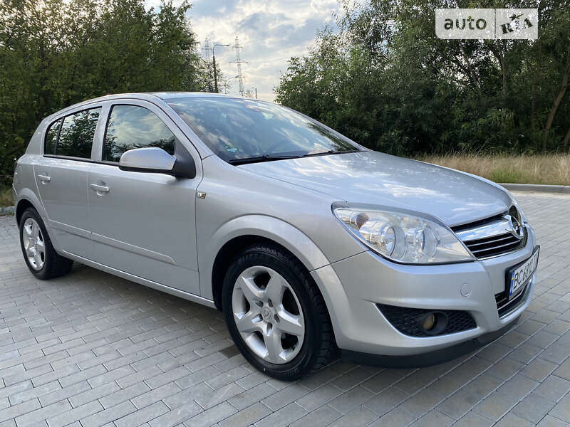Opel Astra 2007