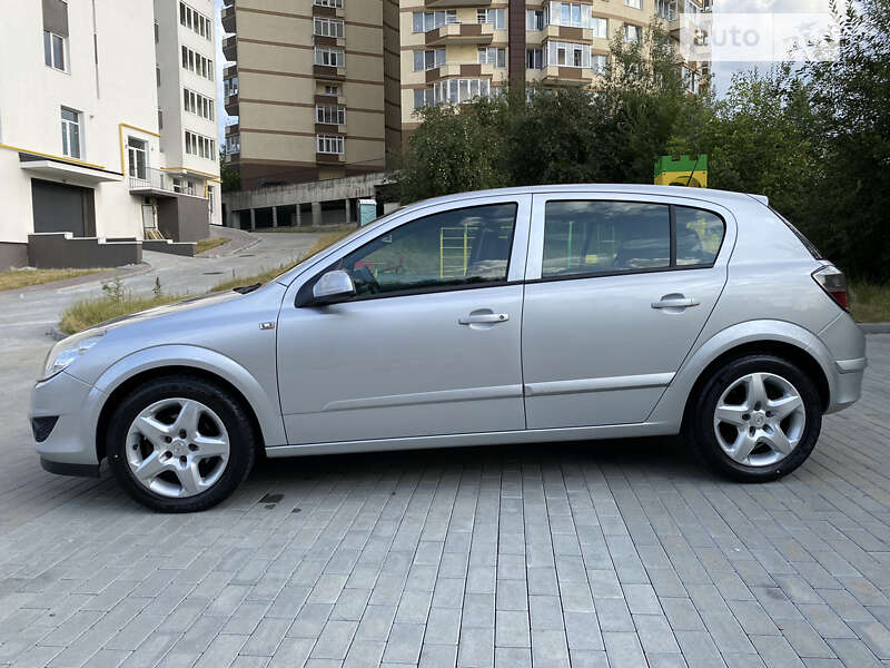 Opel Astra 2007