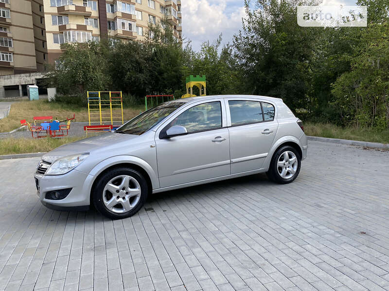 Opel Astra 2007