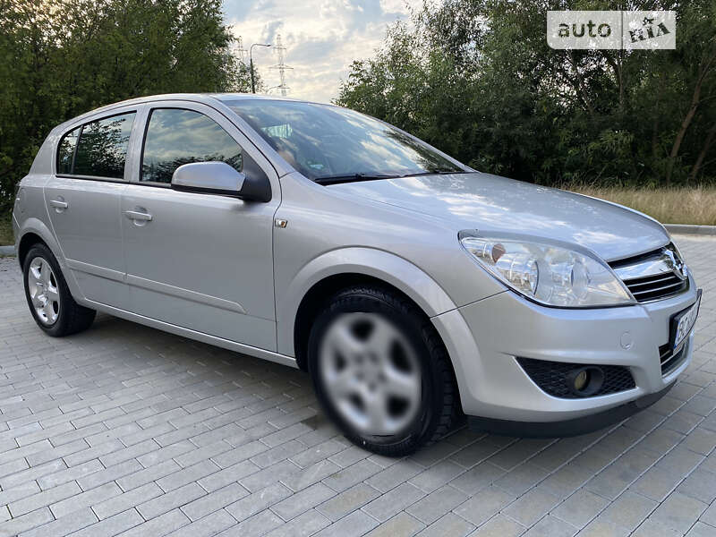 Opel Astra 2007