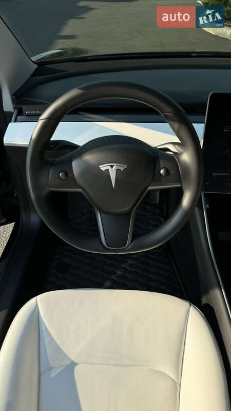Tesla-14