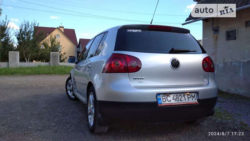 Volkswagen-26