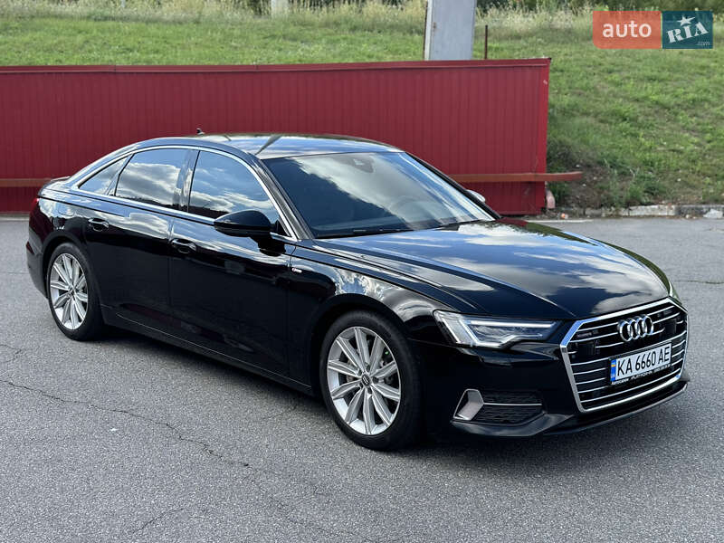 Audi-40