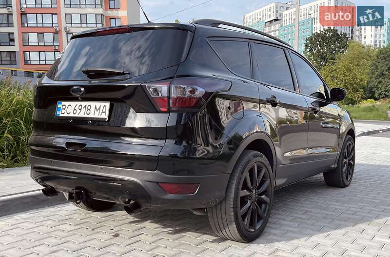 Ford-22