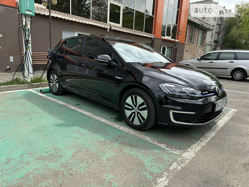 Volkswagen e-Golf 2018