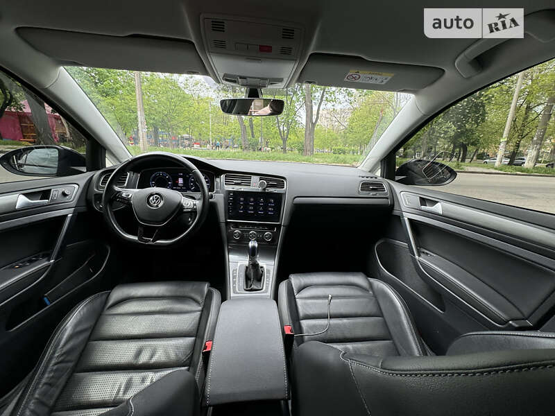 Volkswagen e-Golf 2018