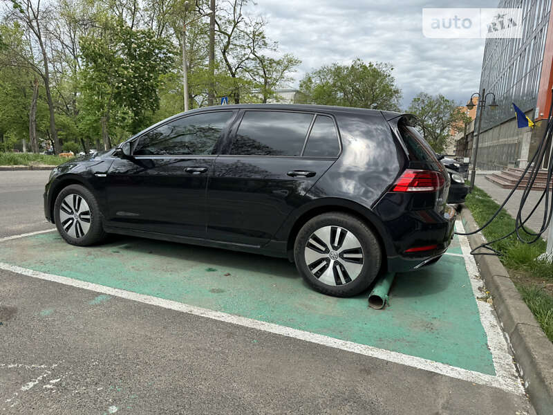 Volkswagen e-Golf 2018