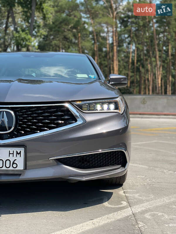 Acura TLX 2020