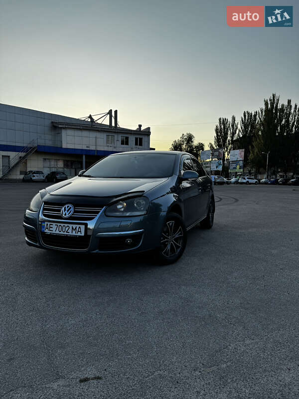 Volkswagen Jetta 2008