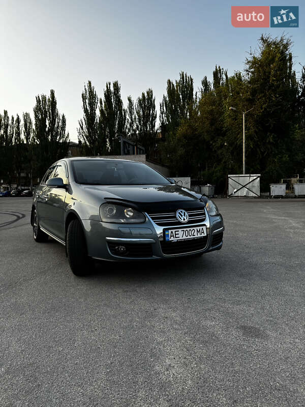 Volkswagen Jetta 2008