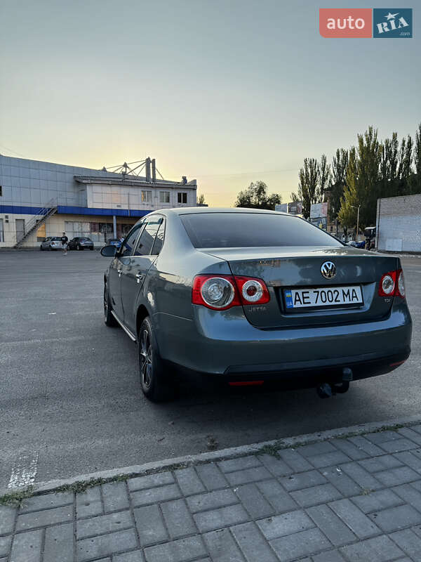 Volkswagen Jetta 2008