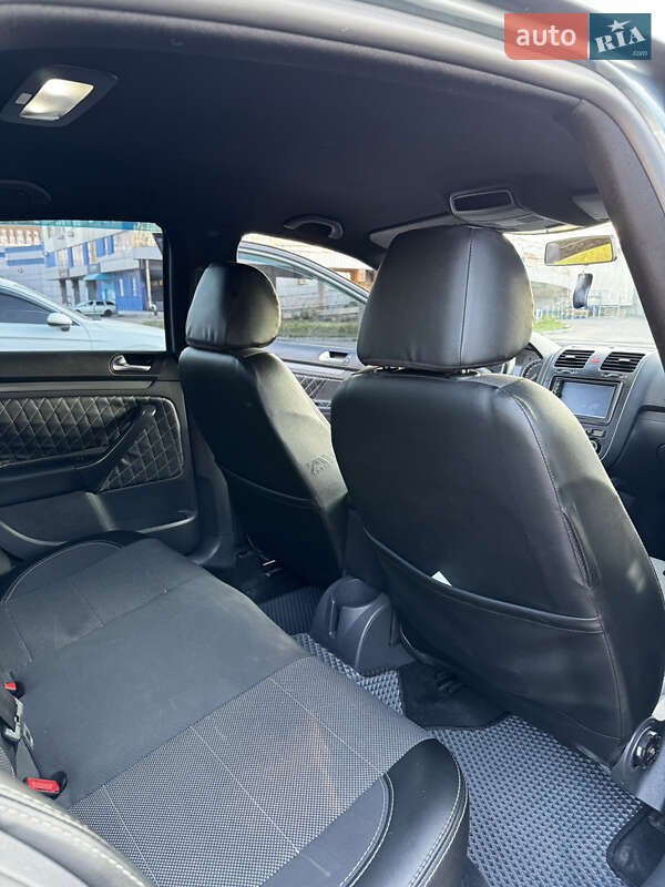 Volkswagen Jetta 2008