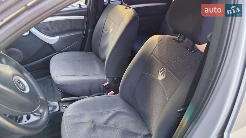 Renault Logan 2009