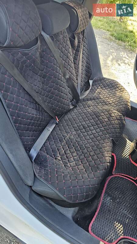 Skoda Octavia Scout 2012