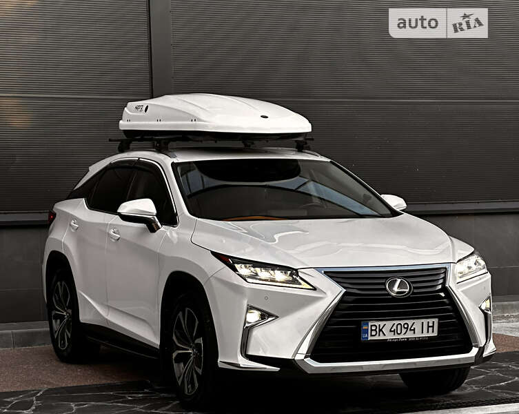 Lexus-4