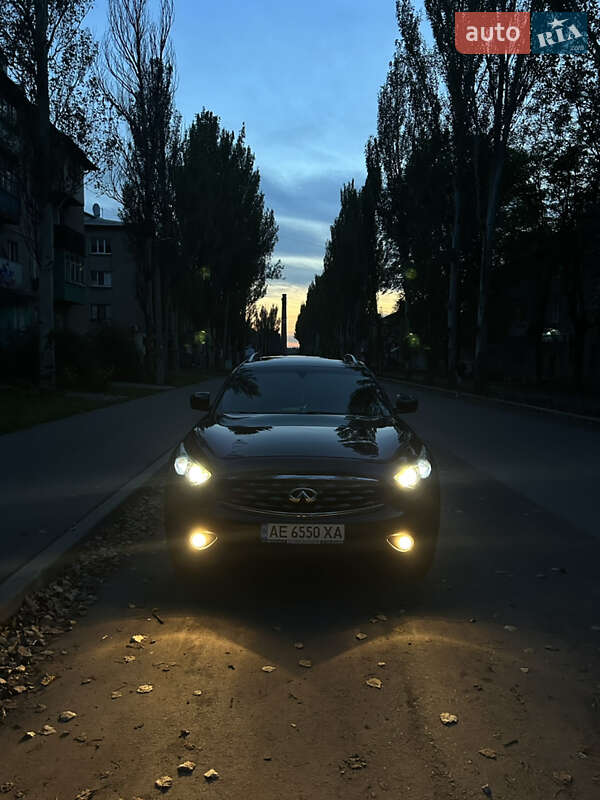 Infiniti FX 37 2011