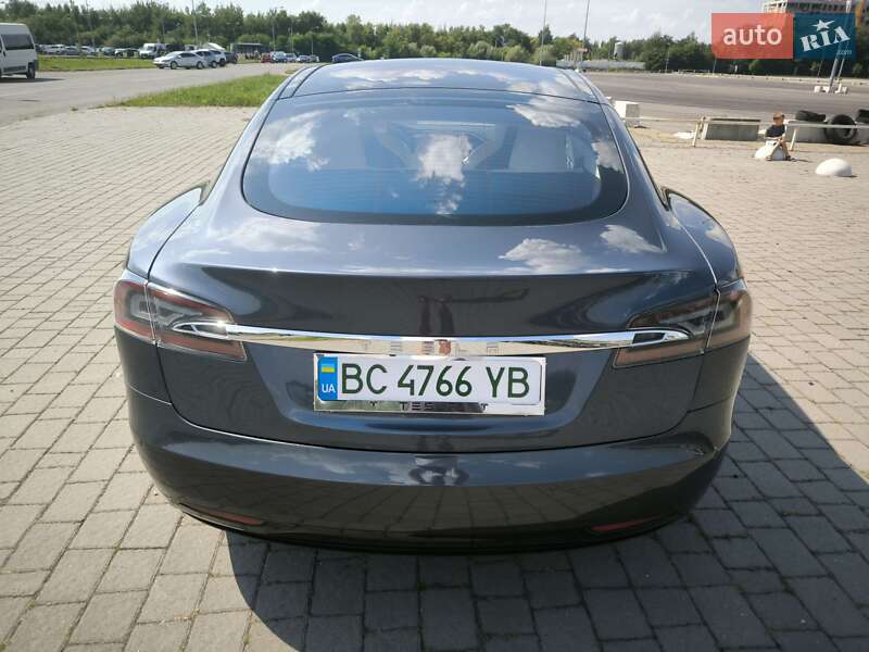 Tesla-3