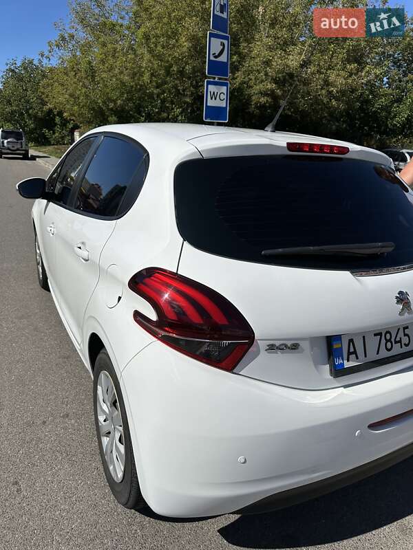 Peugeot-9