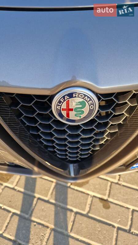 Alfa Romeo Stelvio 2019