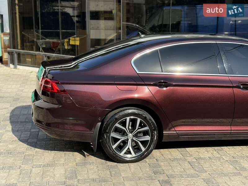 Volkswagen Passat 2016