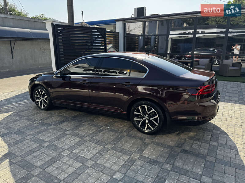 Volkswagen Passat 2016