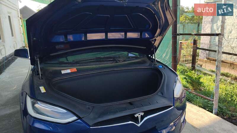 Tesla-11