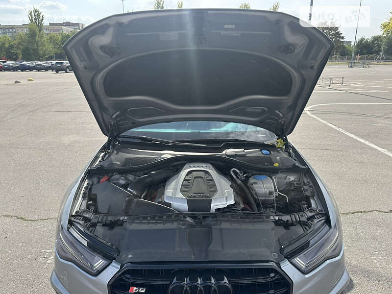 Audi-32
