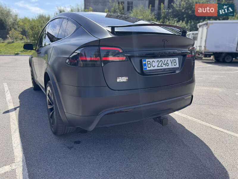 Tesla-3