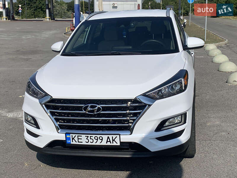 Hyundai-54