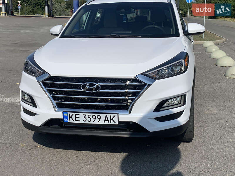 Hyundai-2