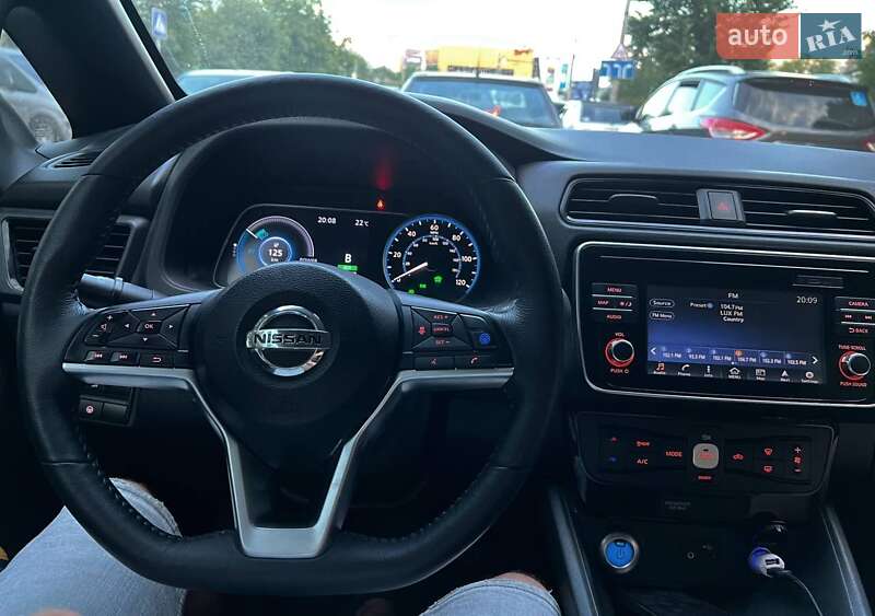 Nissan-10