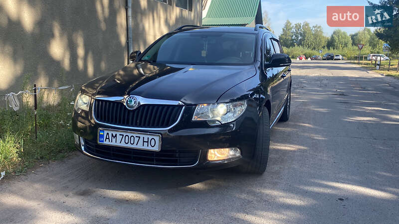 Skoda Superb 2012